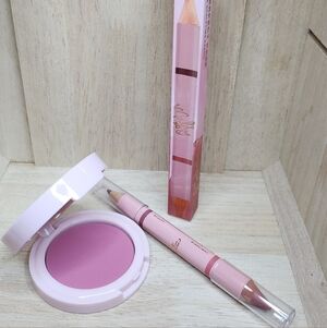 BUMDLE! Mally Beauty Blush & Mally "Perfect Prep" Lip Sculpting Pencil